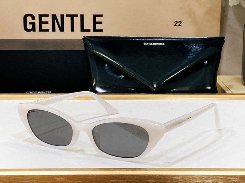 Picture of GentleMonster Sunglasses _SKUfw43943138fw